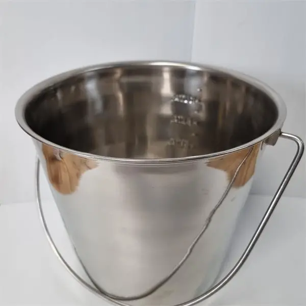 12.3-Litre Stainless Steel Container 1