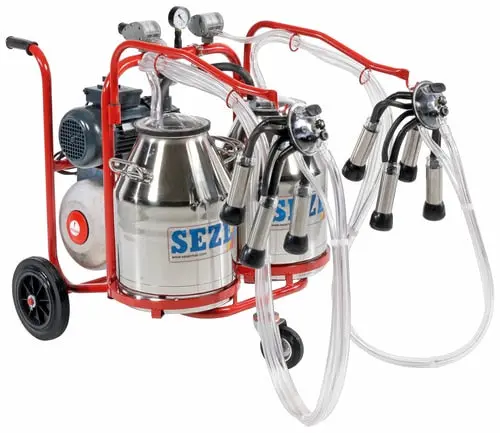 Dual-Bucket Portable Milking Unit – Dual-Cluster Setup 1