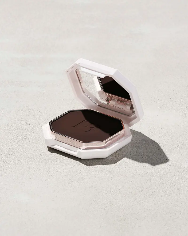 Fenty Beauty Pro Filt'R Soft Matte Powder Foundation In Deepest Ebony (#498) 1