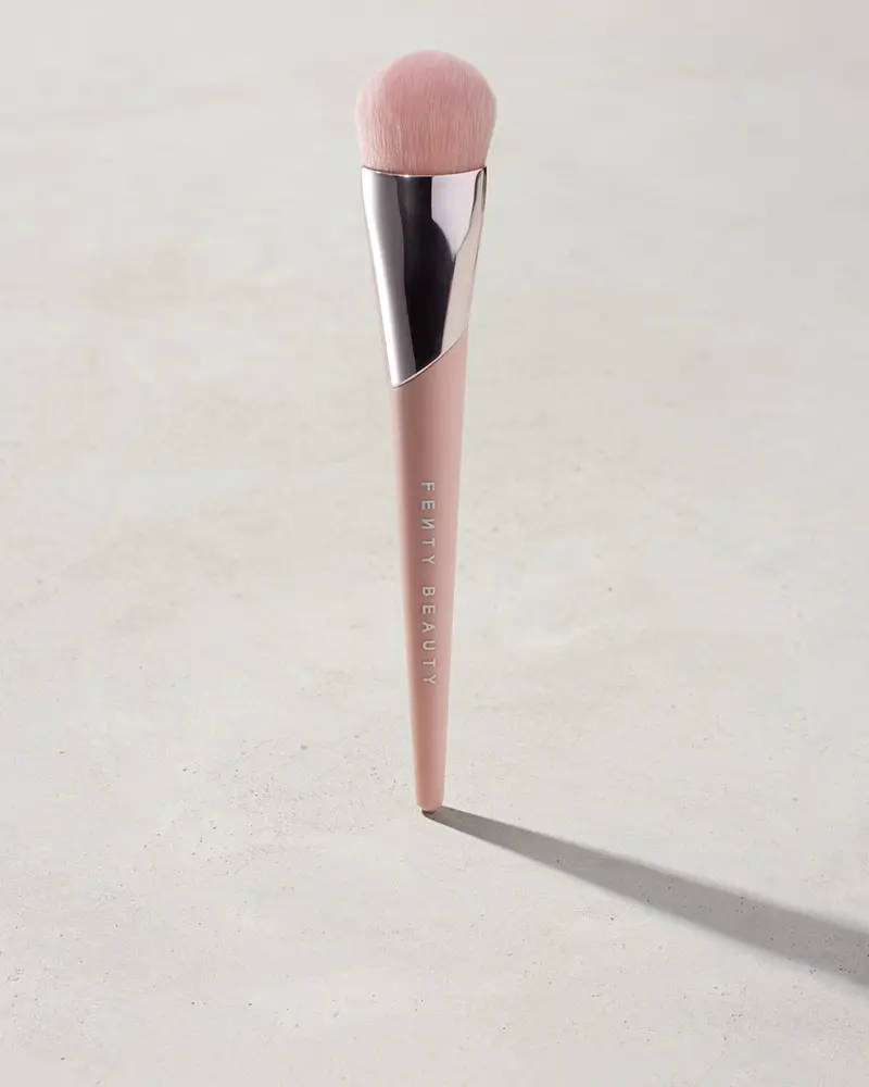 Full-Bodied Foundation Brush 110 – Dense, Precision Application Tool 1