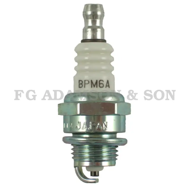 Ngk Bpm6A Spark Plug – High-Heat Range For Small Engines 1