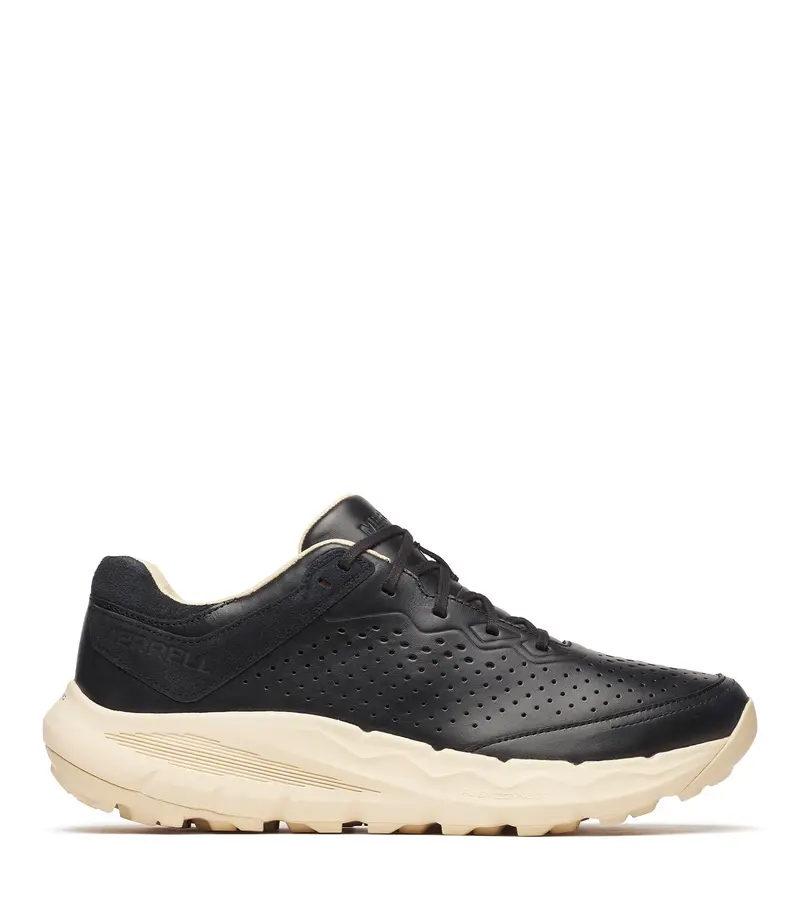 Nova 4 Traveller Lace-Up Casual Shoe 1
