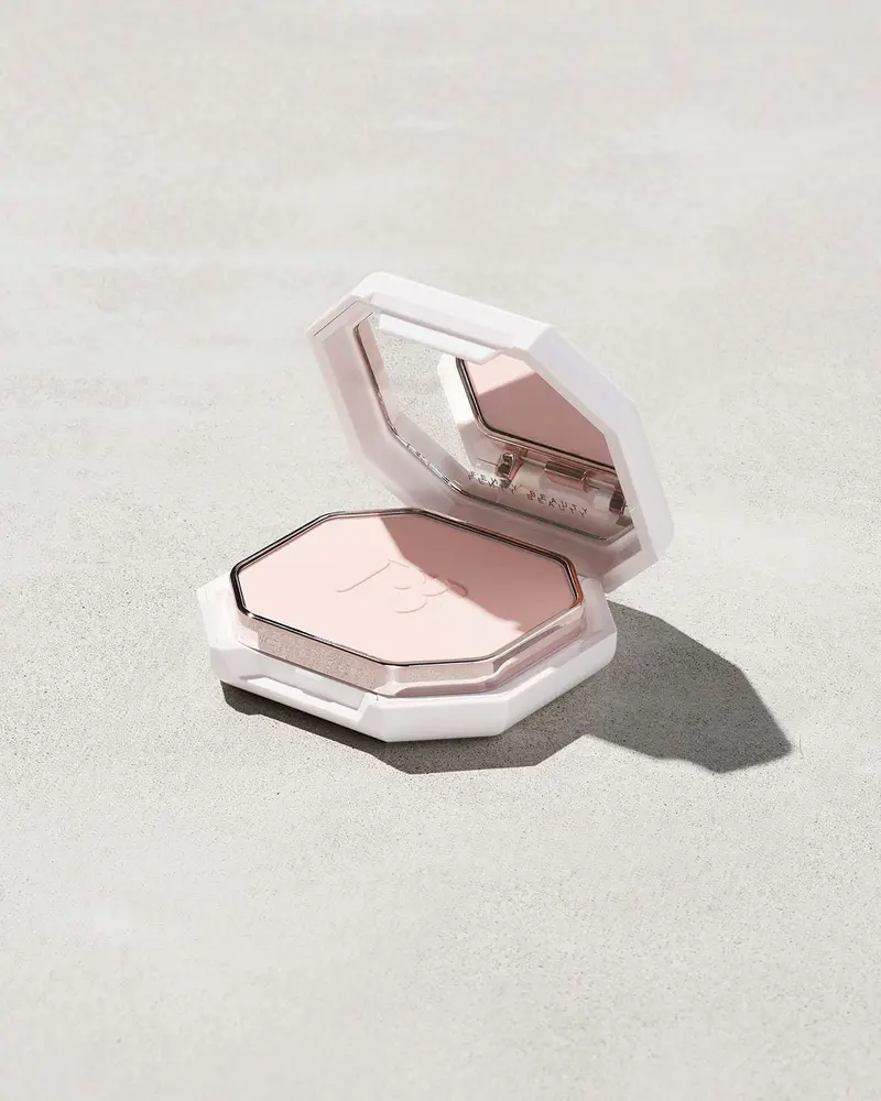 Pro Filt'R Powder Foundation — Shade #100 (Soft Matte) 1