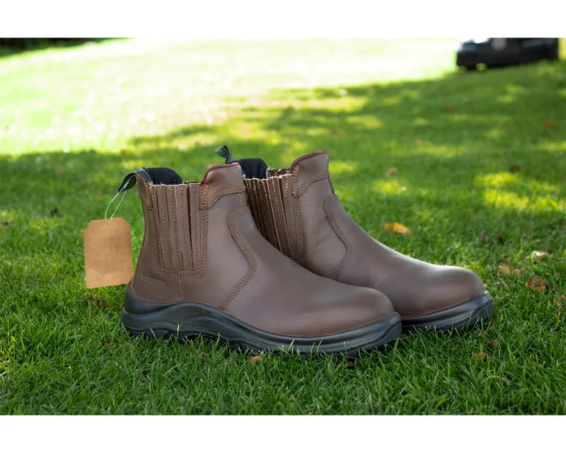 Ripon Farm Services Heavy-Duty Waterproof Safety Boots – U909 1