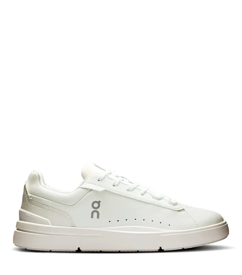 The Roger Advantage Athletic Training Shoe 1
