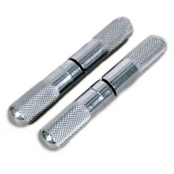 Wire-Handled Dehorning Tool 1